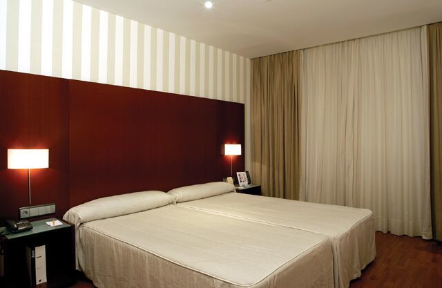 Hotel Zenit 3*